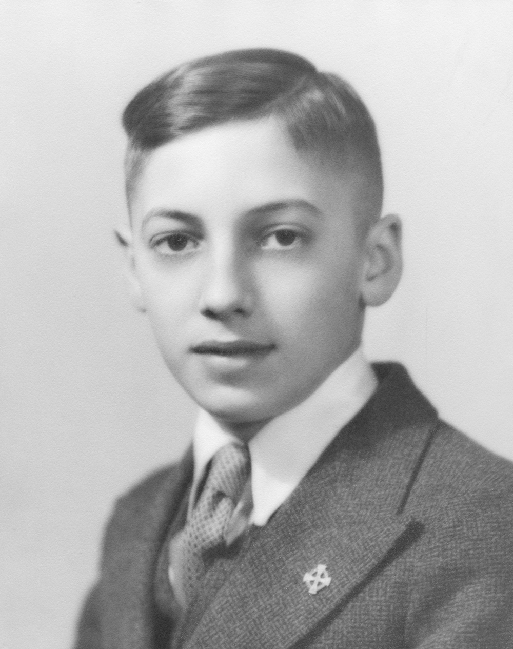 Riopelle, around 1933. © Centre de documentation et archives Riopelle.