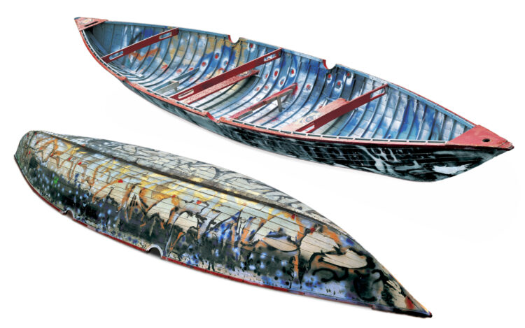 Jean Paul Riopelle, Le canot à glace, techniques mixtes sur bois, 724 x 56 x 168 cm, 3d  (1992) © Succession Jean Paul Riopelle / Droits d’auteur arts visuels &#8211; CARCC (2023)
