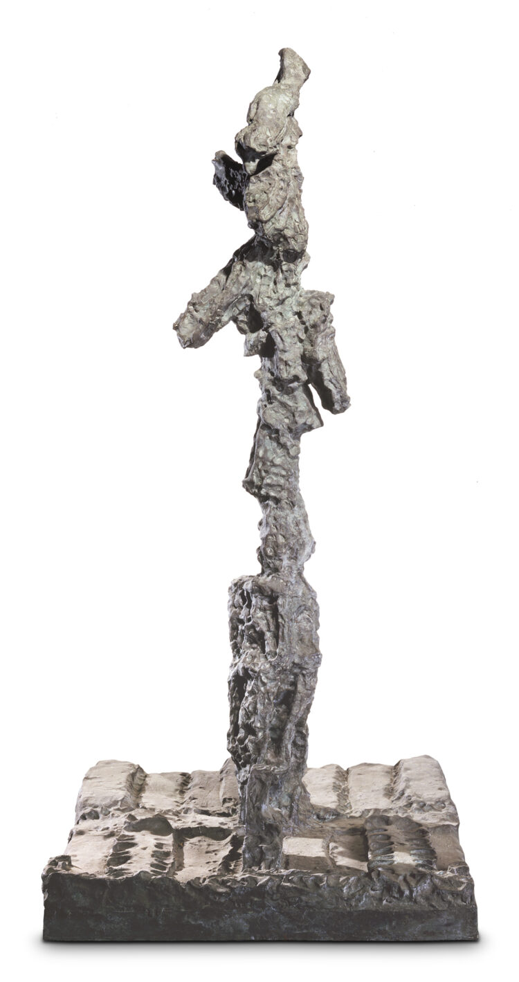 Jean Paul Riopelle, Le Poteau, bronze, lost wax 160 x 74 x 74 cm (1969-1970); cast started c. 1971 © Estate of Jean Paul Riopelle / Copyright Visuals Arts – CARCC (2023)